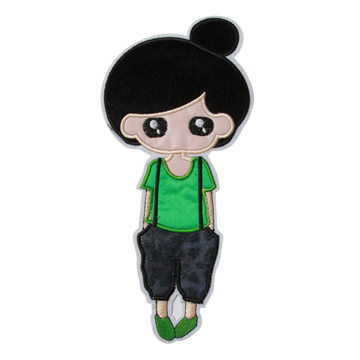 applikation-tøj-symerke-Symaerke pige groen bluse blaa buks 28x13 cm